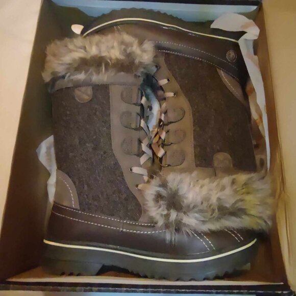 Ladies Northside Winter Boots Size 9 New - Picture 1 of 2